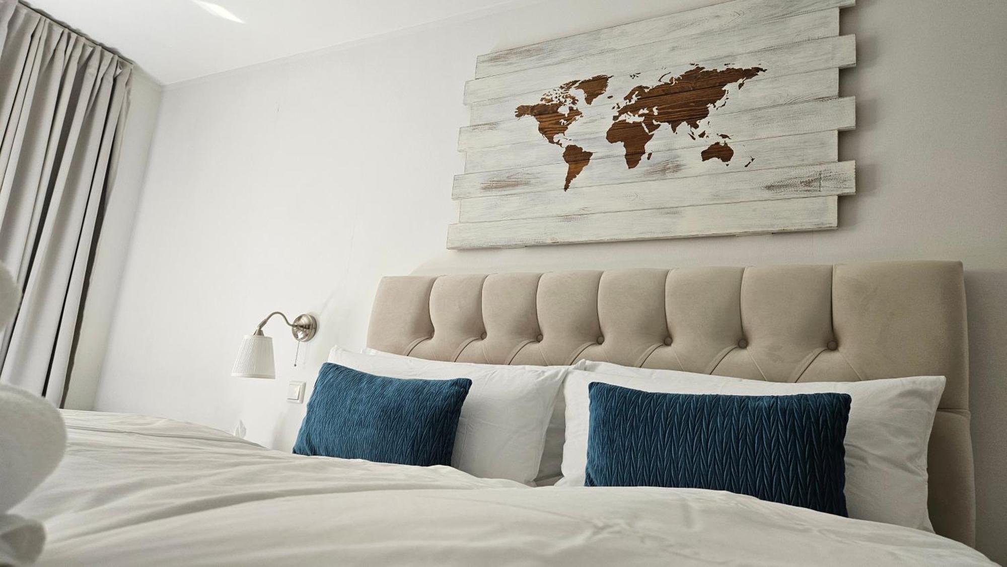 Enny Suite Apartment Im Schoenen Rheinland 로마어 외부 사진