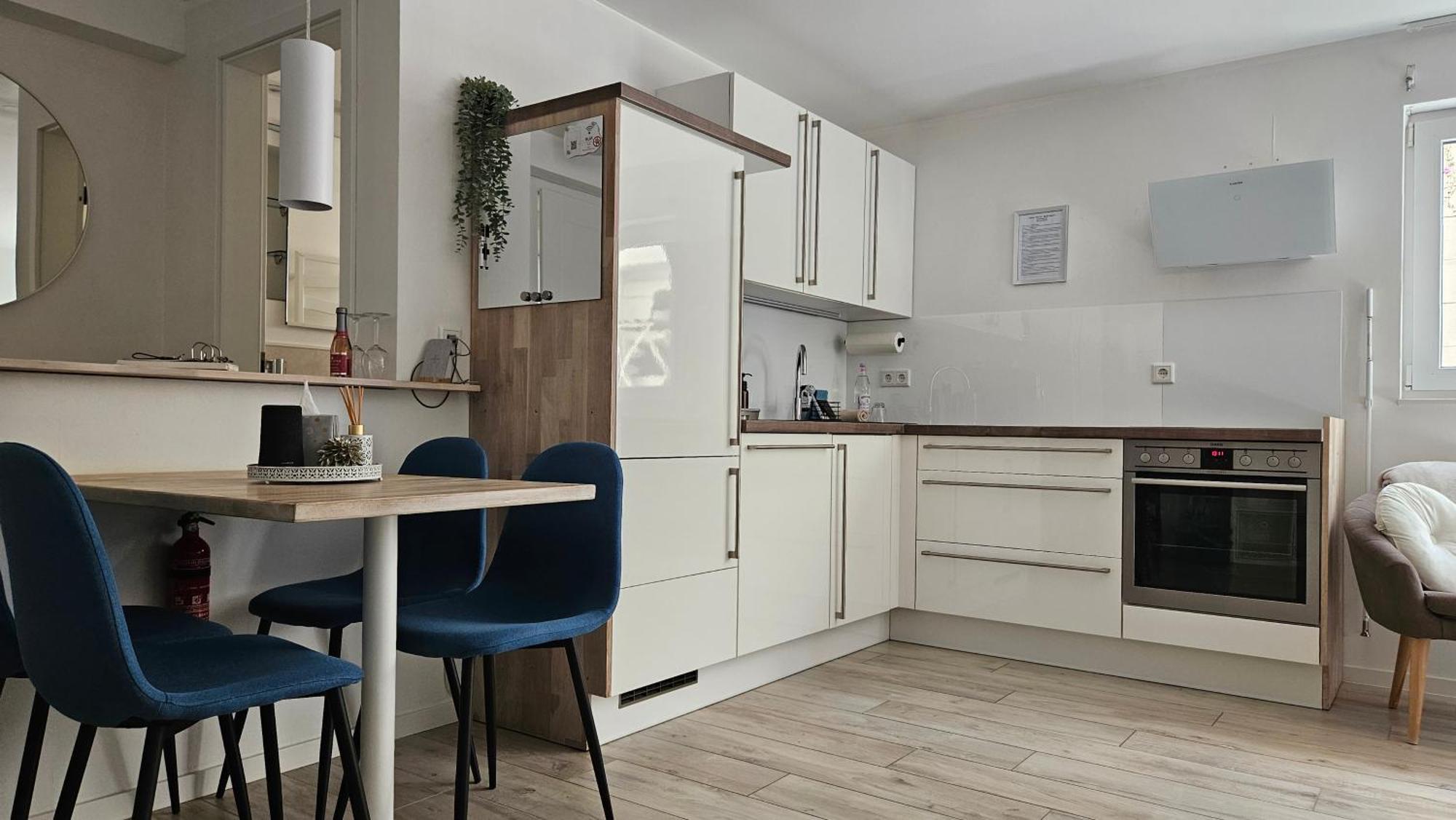 Enny Suite Apartment Im Schoenen Rheinland 로마어 외부 사진